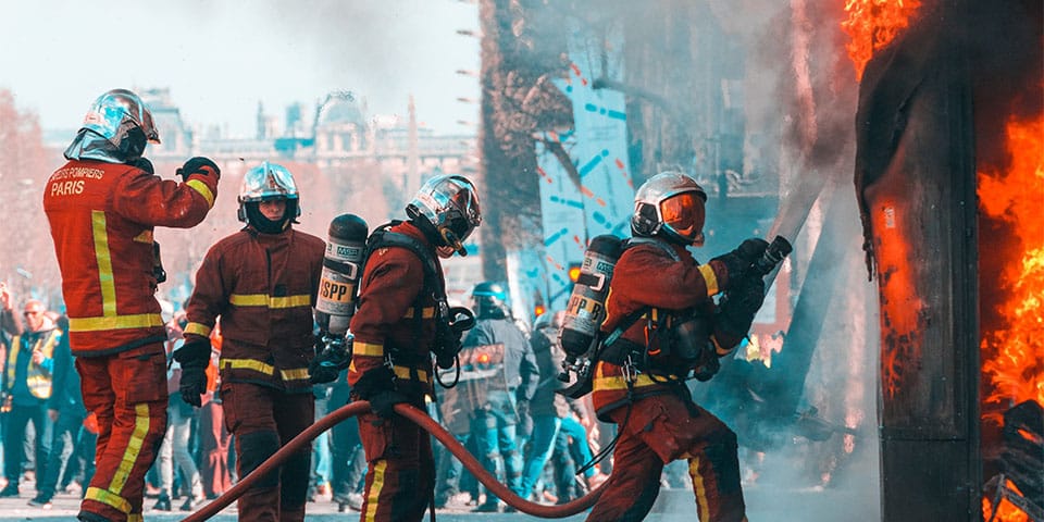 Waarom brandbeveiliging zo belangrijk is in bedrijven