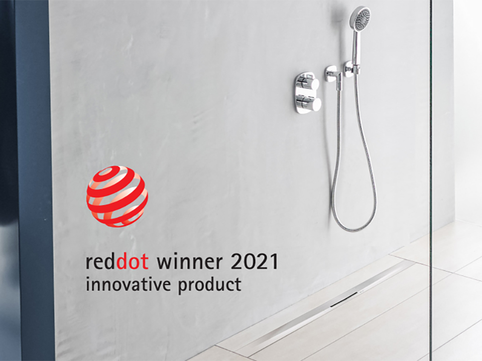 ACO-ShowerDrain-S-sfeerbeeld-douchegoot-eindeloos-mooi-en-eenvoudig-te-installeren-RedDot-winner-2021-kopiëren