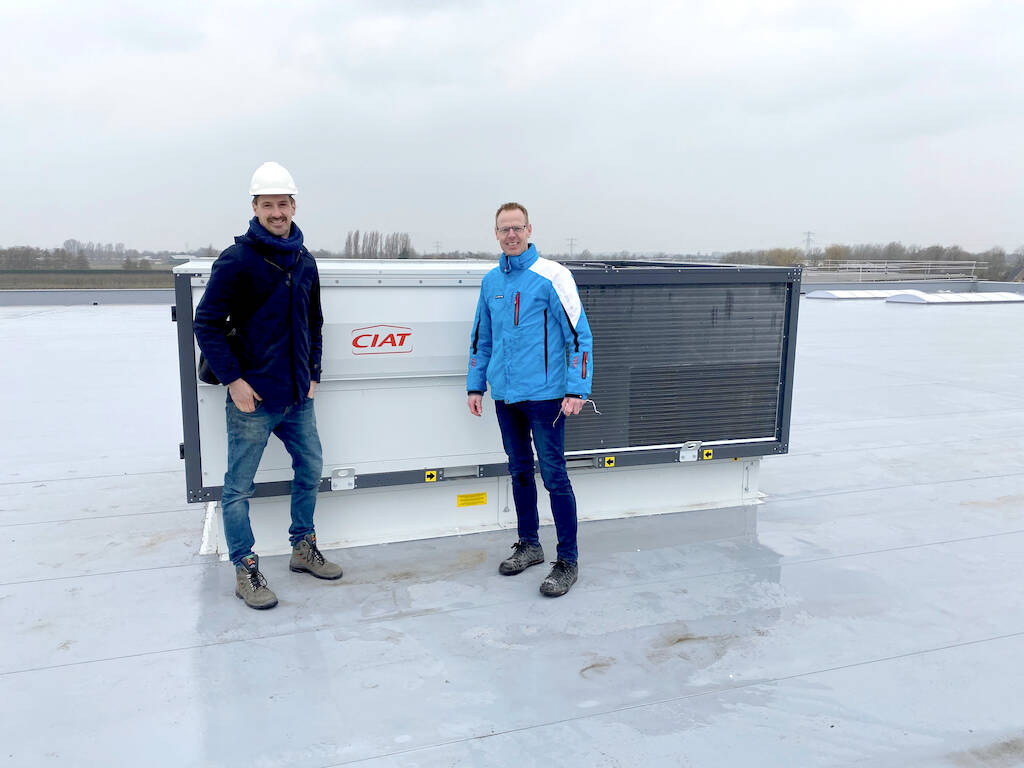 Lucht/lucht-rooftopunits voor nieuwbouw AmbaVeyor in Zwaag:
            
         
         
            ‘Comfort, energiezuinigheid én installatiegemak gaan perfect hand in hand’
            
               
            
         
         
             