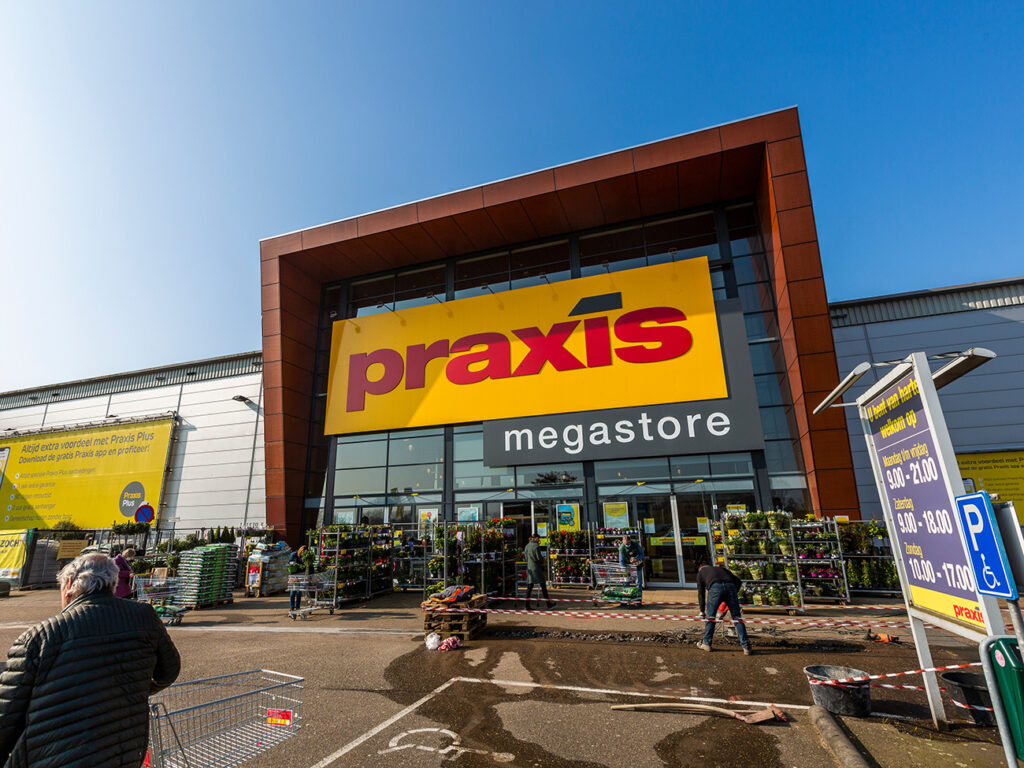 Praxis Megastore, Breda: Verwarmen met oog voor de toekomst